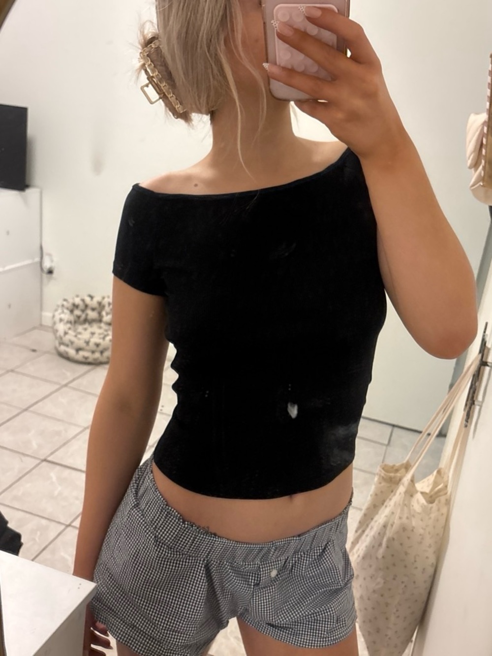 H&M Black Asymmetric Off-Shoulder Ribbed Crop Top
